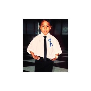 Meet your Posher, Jonathan r